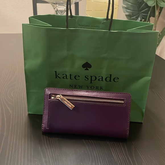 Kate Spade New York Morgan Slim Bifold Wallet - Picture 3 of 3